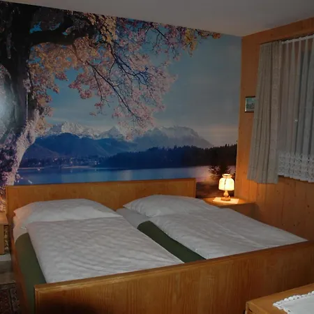 شقة Baergchutzli 1- Stock Appartement-fewo- Bad- Wc- 2 Schlafraeume 3-zimmerwohnung By Interhome